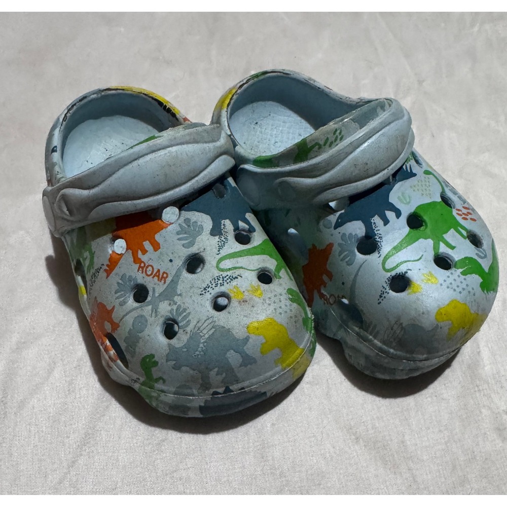 Kids Dinosaur Print Foam Clogs Light Blue Slip On Water Shoes Roar Motifs